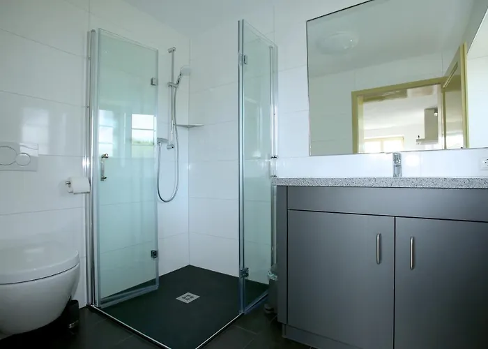 Bahnhof * Hohen Mistorf